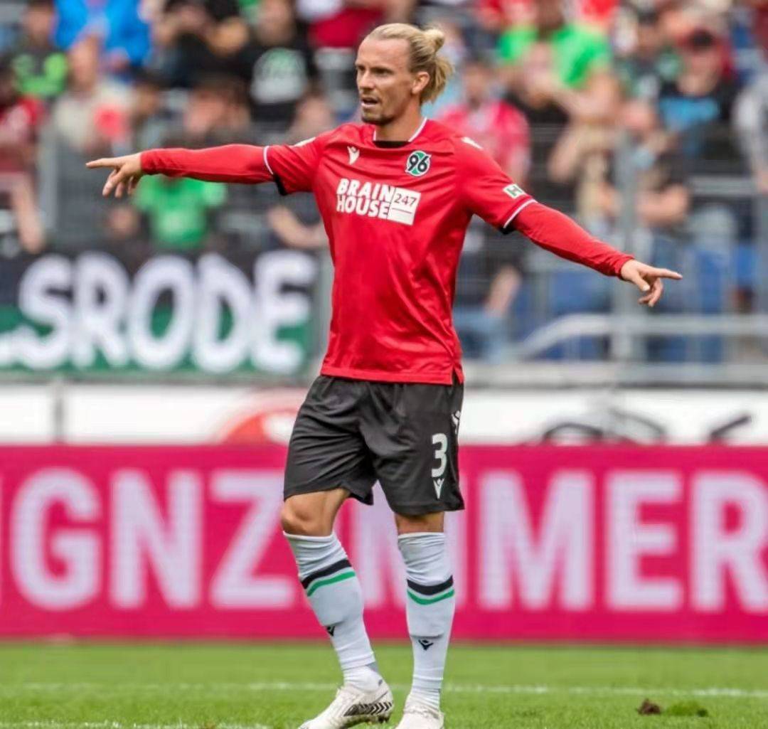 犹他爵士赛前遗憾出局，志在德甲名次提升，引发热议，赛程密集仍需轮换(意甲联赛全部赛程表)