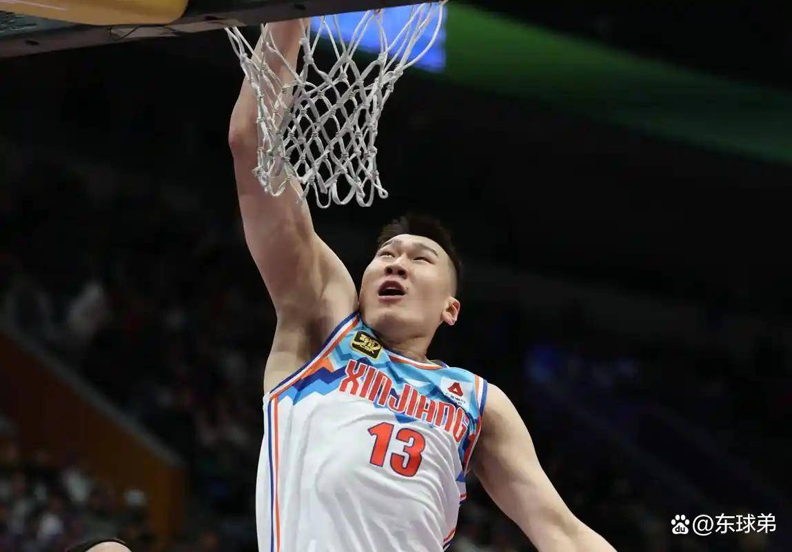 关于转折点山东泰山强势反弹，CBA季后赛赛前攻防权衡，悬念犹存，身体对抗强度拉满的信息