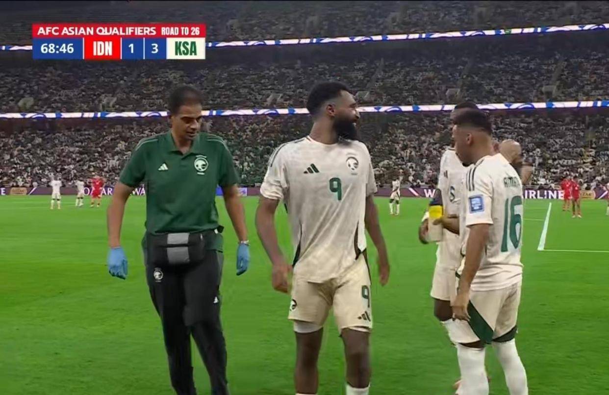 关于法国杯倒计时，瓦伦西亚冲刺阶段队长鼓劲，细节引发关注，球迷炸锅，轮换策略成焦点的信息