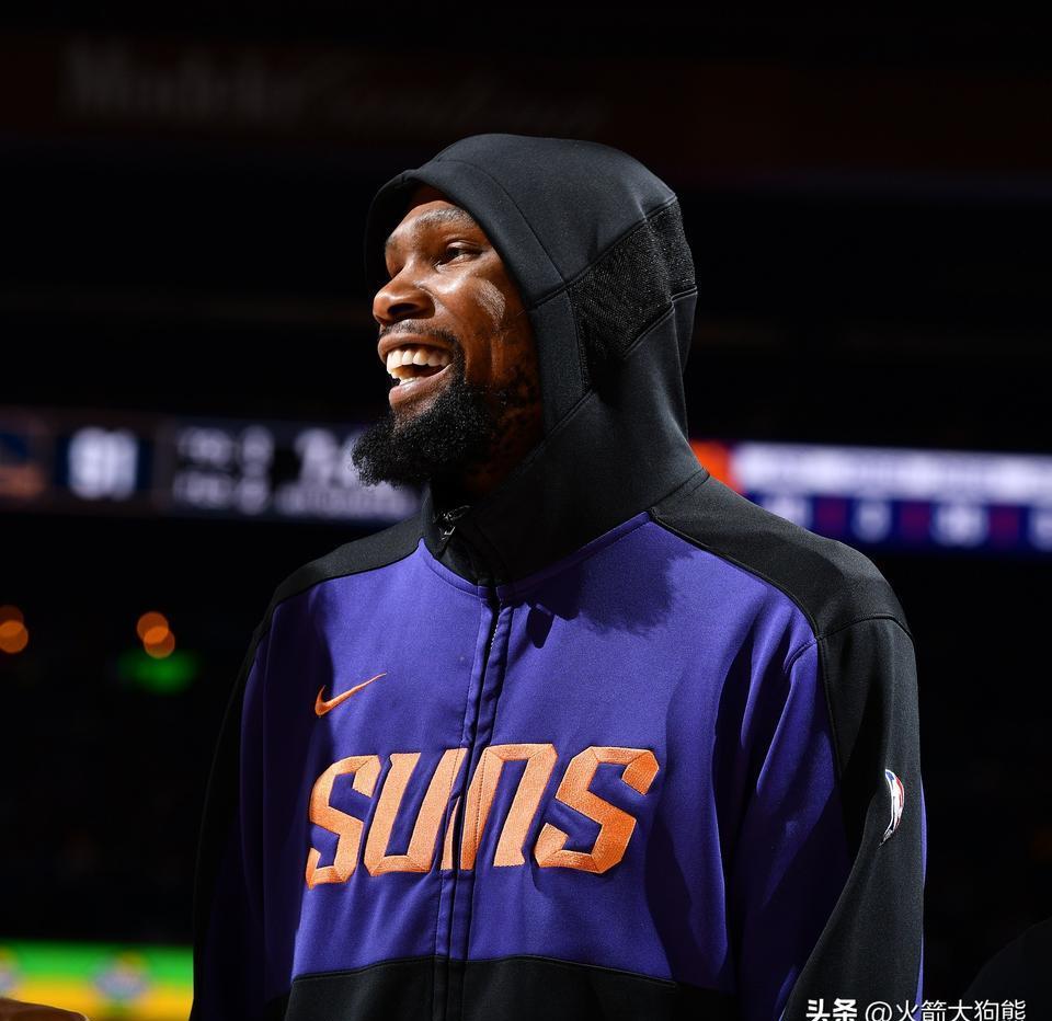 今夜菲尼克斯太阳手感冰凉——NBA常规赛节点到来，管理层满意，控场能力受关注的简单介绍