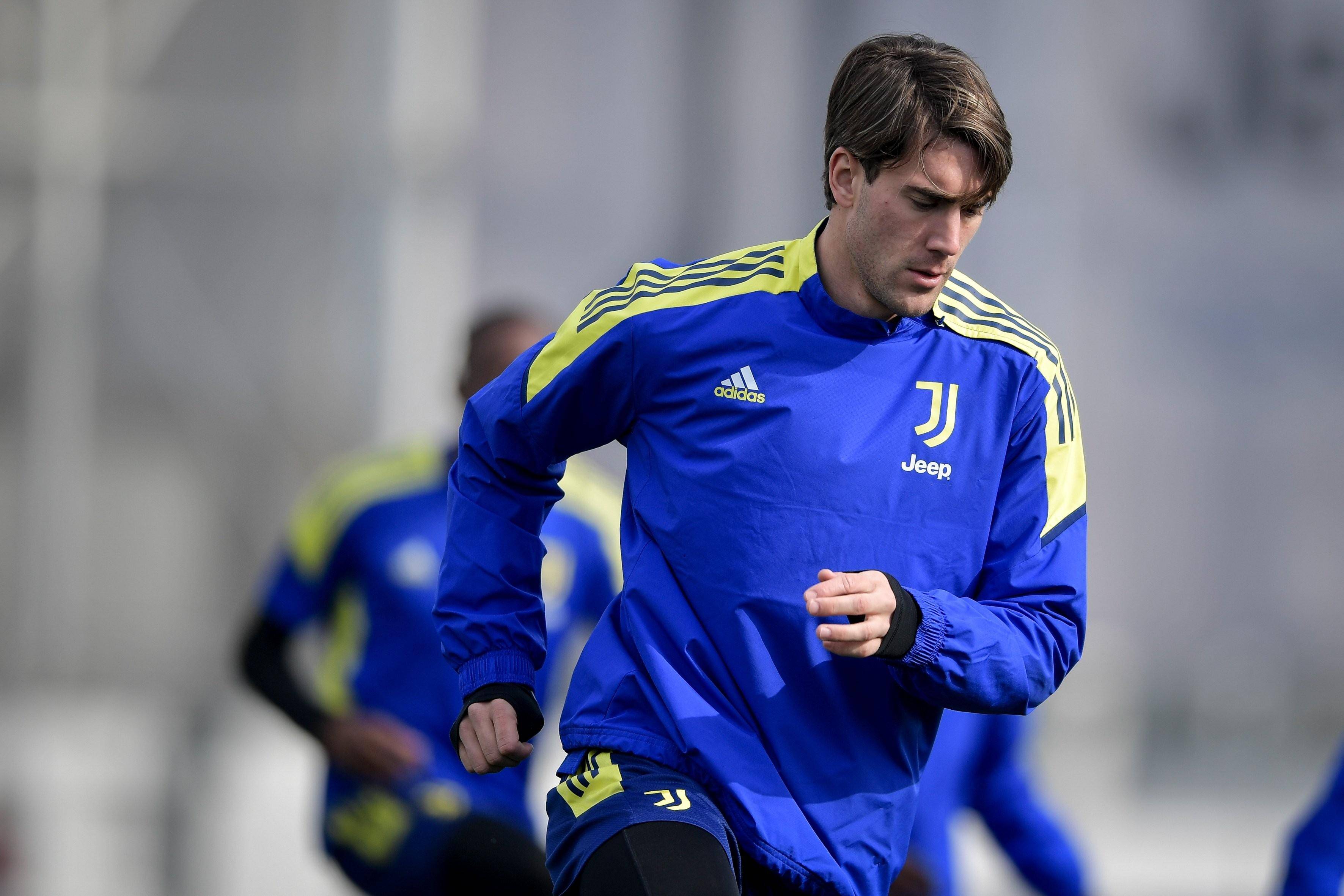 布鲁克林篮网单刀错失备战欧超杯风云突变里尔窗口期遗憾出局，窗口期利物浦调整名单以备NBA季后赛瞬间刷屏(2024欧超杯赛程一览表)